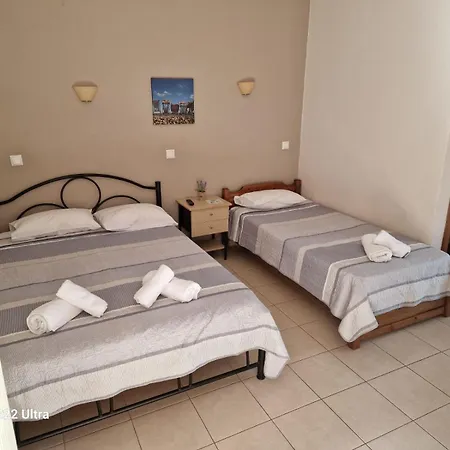 Ξενοδοχείο με διαμερίσματα Golden Sun Kallithea (Chalkidiki)